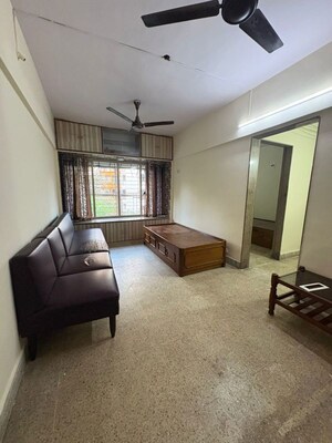 1 BHK Apartment For Rent in Champak Apartment 59, Vasant Vihar