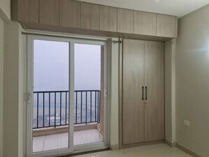 3 BHK Apartment For Rent in Tata Eureka Park, Sector 150
