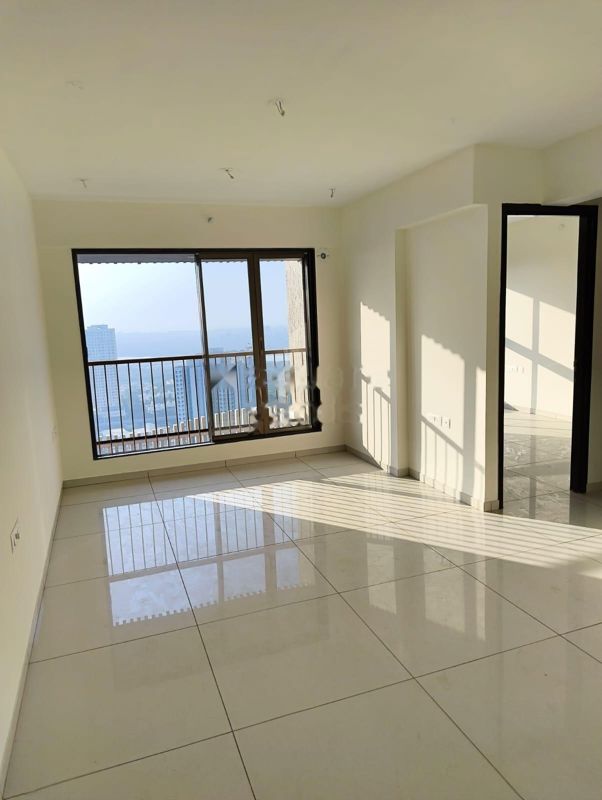 2 BHK 865 Sq.Ft. Apartment in Chandak 34 Park Estate