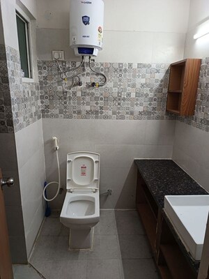 Bathroom in 1 BHK Apartment at Paramount Golfforeste, Zeta I Greater Noida – for Rent