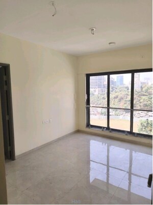 Room in 2 BHK Apartment at IM Applaud 38, Goregaon East – for Rent