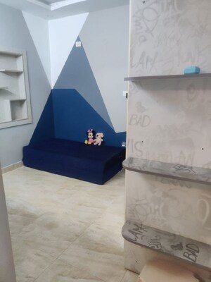 Room in 2 BHK Apartment at Ligoury Court, Victoria Layout – for Rent