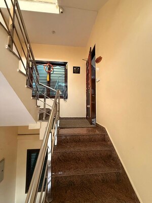 Staircase in 3 BHK Builder Floor at Sector 21d – for Rent