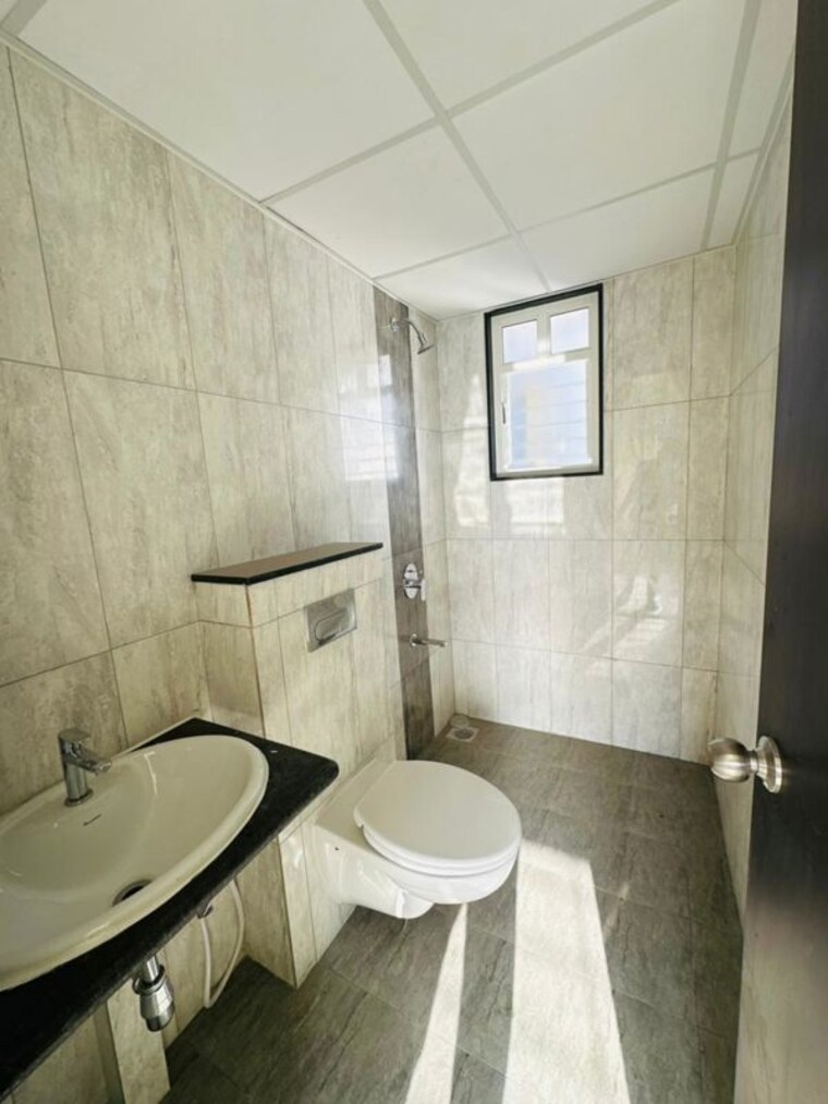 Bathroom, kolte-patil-life-republic-r-10 2 Bedroom 630 Sq.Ft. Apartment In Hinjewadi Pune 10263396