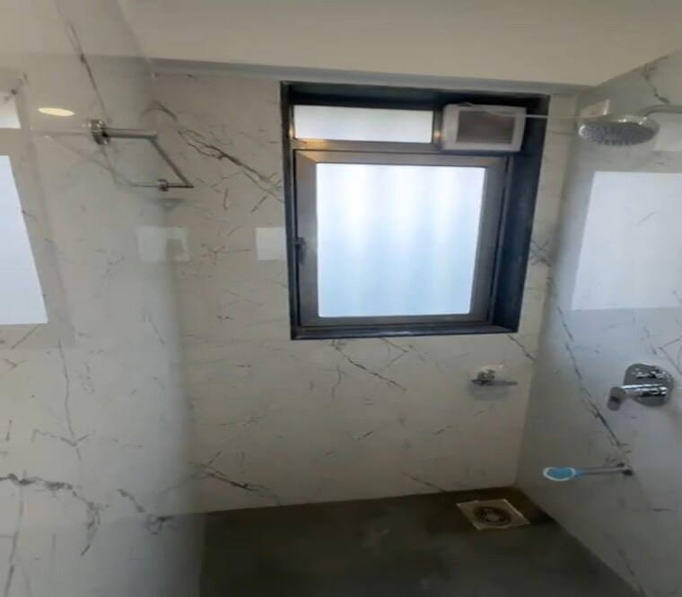 Bathroom, matunga east 2 Bedroom 850 Sq.Ft. Apartment In Matunga East Mumbai 10263434