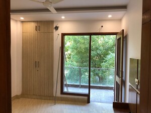 Room in 3 BHK Builder Floor at Palam Vihar Residents Association, Palam Vihar – for Rent