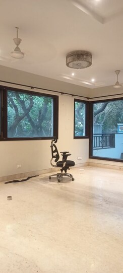 3 BHK Builder Floor For Rent in DLF City Phase IV