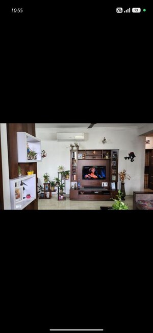 Floor Plan in 3.5 BHK Apartment at Omaxe Heights, Sector 86 – for Rent