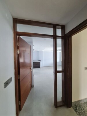 Room in 2 BHK Builder Floor at Experion The Westerlies Plots, Sector 108 – for Rent