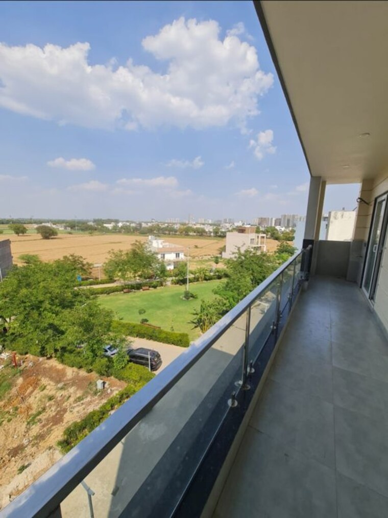 Balcony, experion-the-westerlies-plots 2 Bedroom 1366 Sq.Ft. Builder Floor In Sector 108 Gurgaon 10263470