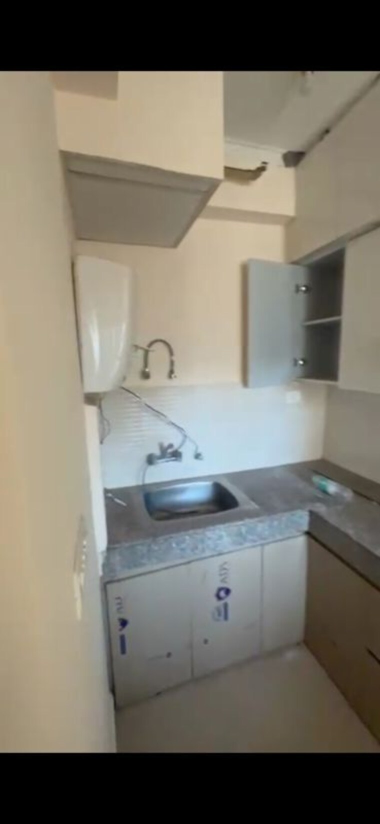 Kitchen, supertech-eco-village-ii 2 Bedroom 890 Sq.Ft. Apartment In Sector 16b Greater Noida Greater Noida 10263383