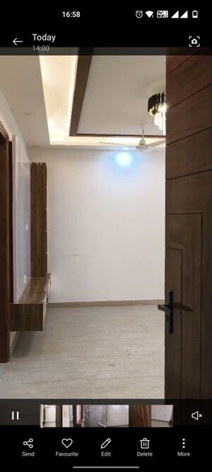 Room in 3 BHK Apartment at BPTP District 3, Sector 85 – for Rent