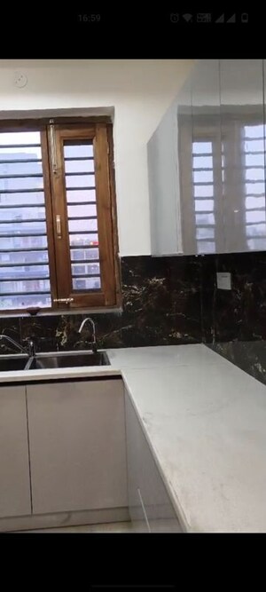 Kitchen in 3 BHK Apartment at BPTP District 3, Sector 85 – for Rent