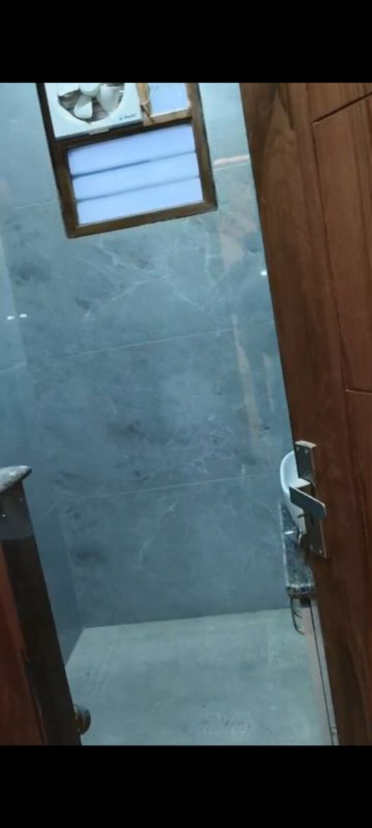 Bathroom, bptp-district-3 3 Bedroom 150 Sq.Yd. Apartment In Sector 85 Faridabad 10263491