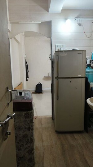 Furnished Amenities in 1 BHK Apartment at Jeevan Vihar CHS, Bhandup East – for Sale