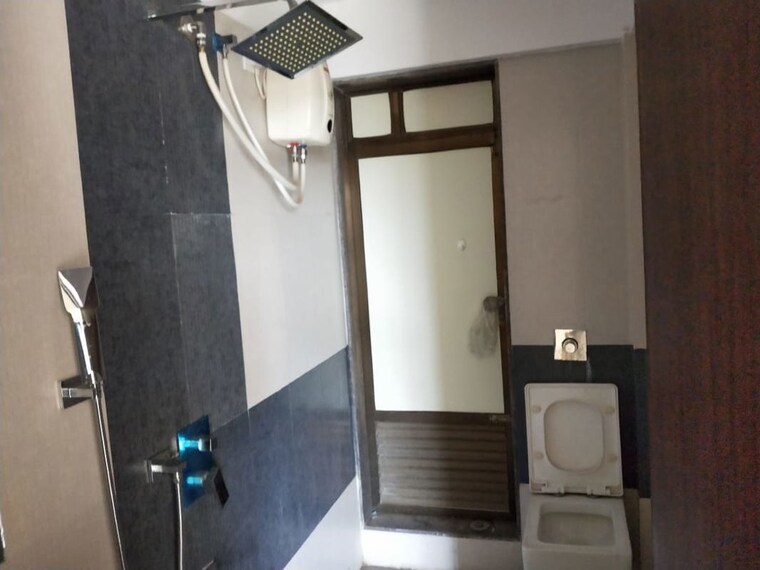 Attached Bathroom, hdil-dreams 1.5 Bedroom 575 Sq.Ft. Apartment In Bhandup West Mumbai 10263514