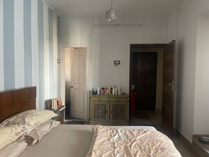 Bedroom in 2 BHK Apartment at JP Eminence, Andheri West – for Rent