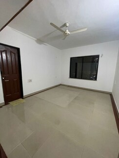 2 BHK Apartment For Rent in Royal Heights Pune