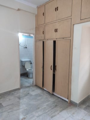 Room in 2 BHK Apartment at Ekdant Shipra Regent and Regal, Indrapuram – for Rent