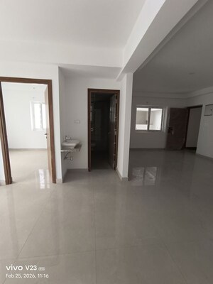 Room in 3 BHK Apartment at Candeur Lakescape, Kondapur – for Sale