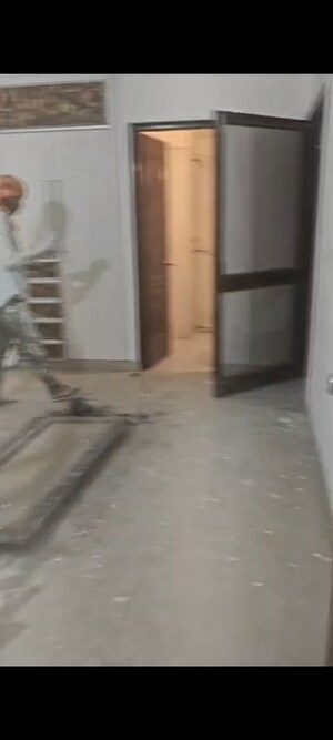 Room in 3 BHK Apartment at Omaxe Royal Residency Faridabad, Sector 79 – for Rent