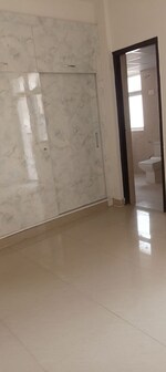 3 BHK 1575 Sq.Ft. Apartment in Amrapali Heartbeat City