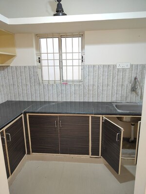 Kitchen in 1 BHK Builder Floor at Lb Shastri Nagar – for Rent