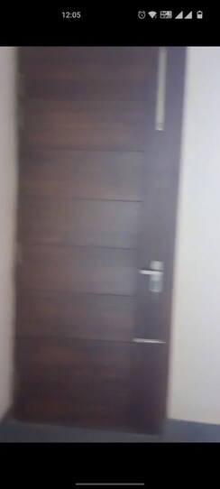 3 BHK + Servant Room Apartment For Rent in Parklands