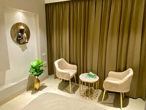 Team Area in Studio Apartment at M3M One Key Resiments Commercial, Sector 67 – for Sale