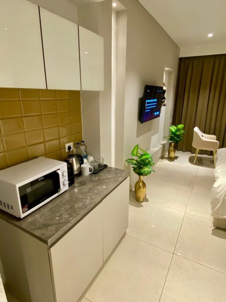 Team Area, m3m-one-key-resiments-commercial Studio 600 Sq.Ft. Apartment In Sector 67 Gurgaon 10263743