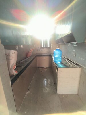 Kitchen in 3 BHK Builder Floor at RWA Apartments Sector 41, Sector 41 – for Rent