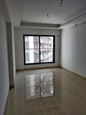 Room in 2 BHK Apartment at Vrindavan ABC CHS, Malad East – for Rent