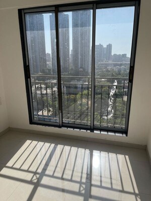 2 BHK Apartment For Rent in Gulmohar CHS Goregaon, Goregaon West