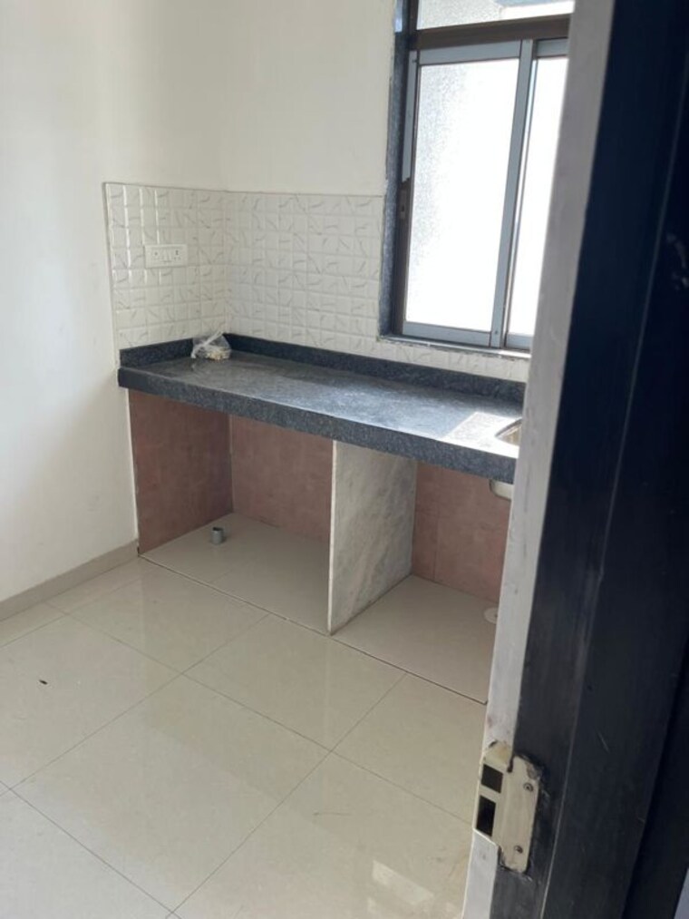 Bathroom, gulmohar-chs-goregaon 2 Bedroom 600 Sq.Ft. Apartment In Goregaon West Mumbai 10263705