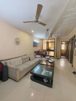 2 BHK + Pooja Room Builder Floor For Sale in Chittaranjan Park