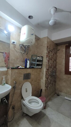 Bathroom in 2 BHK Builder Floor at Sector 45 – for Rent