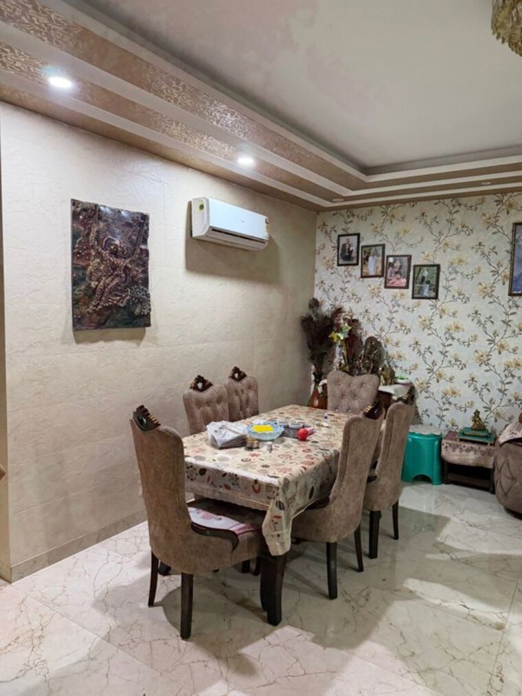 Living Room, rps-savana 3 Bedroom 1850 Sq.Ft. Apartment In Sector 88 Faridabad 10263834