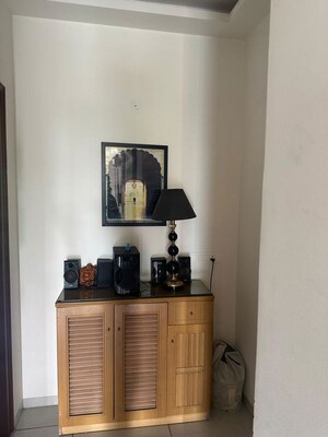 Furnished Amenities in 3 BHK Builder Floor at Ansal Sushant Shopping Arcade, Sector 27 – for Rent