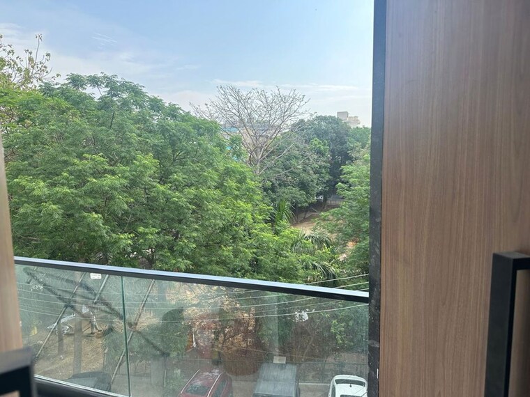 Balcony, ansal-sushant-shopping-arcade 3 Bedroom 1450 Sq.Ft. Builder Floor In Sector 27 Gurgaon 10263806