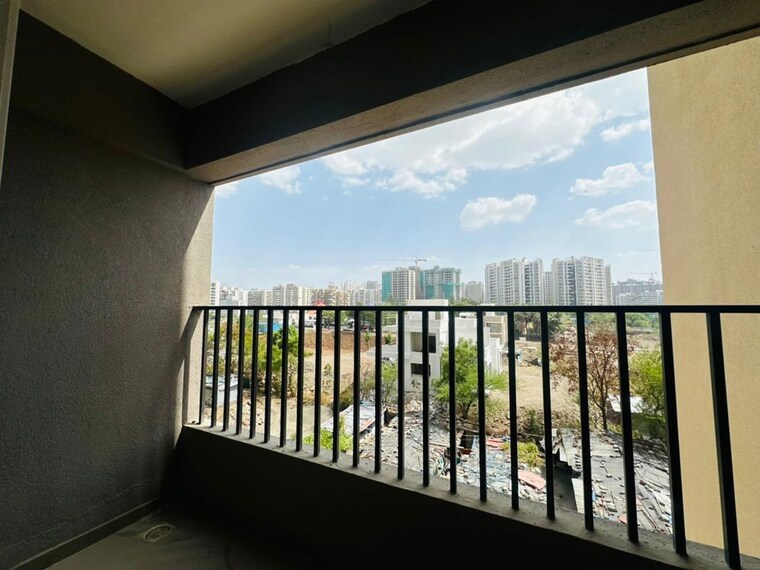 Balcony, veddant-ganesh-bella-rossa-phase-2 3 Bedroom 993 Sq.Ft. Apartment In Punawale Pune 10263789