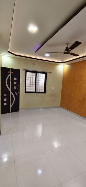 Room in 2 BHK Independent House at Wadgaon Sheri – for Rent