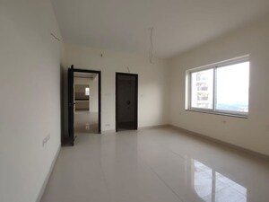 Room in 3 BHK Apartment at Aditya Capitol Heights, Hi Tech City – for Sale