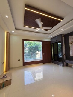 3 BHK + Pooja Room,Servant Room,Extra Room,Basement,Store Room Apartment For Sale in Vanmaya Premium Residences