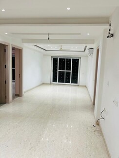 3.5 BHK + Pooja Room,Servant Room,Study Room,Extra Room,Store Room Apartment For Sale in Smart World Orchard