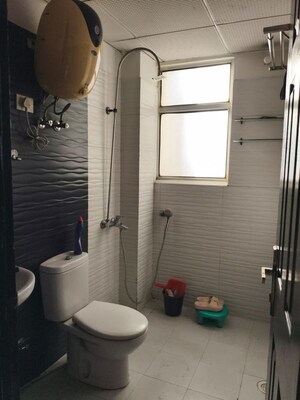 Bathroom in 2 BHK Builder Floor at Kartika Apartments, Vaishali Sector 4 – for Rent
