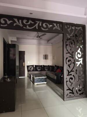 Parking in 2 BHK Builder Floor at Kartika Apartments, Vaishali Sector 4 – for Rent