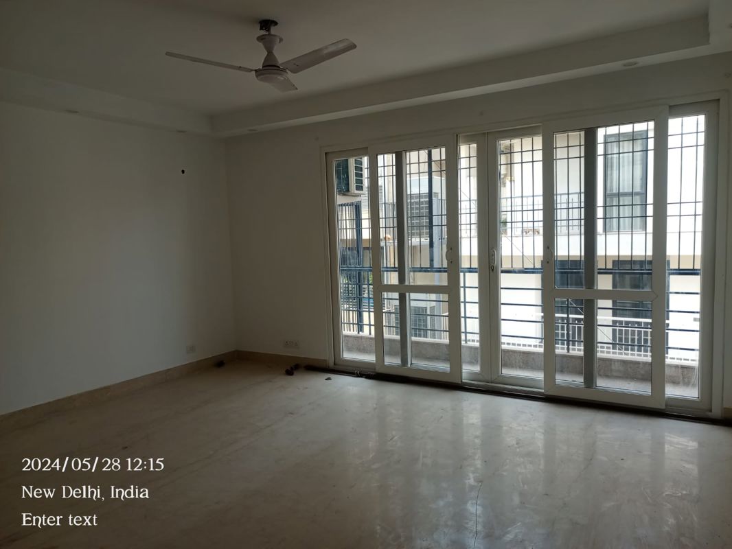4 BHK + Pooja Room,Servant Room,Study Room,Extra Room Builder Floor For Rent in Greater Kailash II