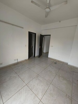 4 BHK Apartment For Sale in Gulshan Vivante, Sector 137