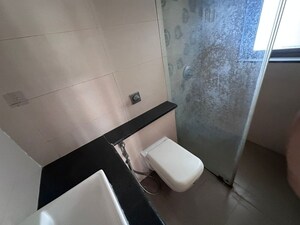 Bathroom in 3.5 BHK Apartment at Chembur – for Rent