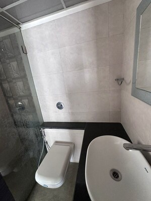 Attached Bathroom in 3.5 BHK Apartment at Chembur – for Rent